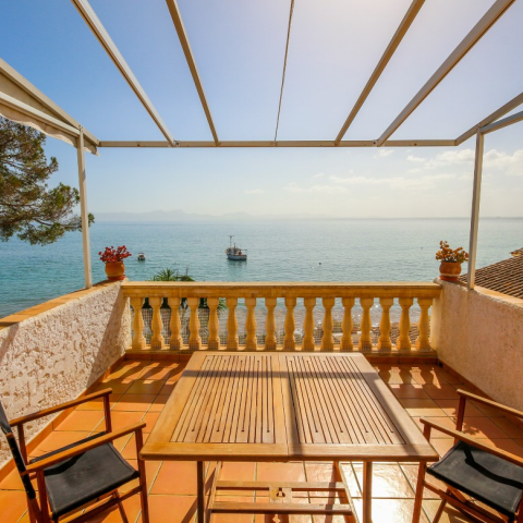 MALLORCA HOME. Realitní specialista na Mallorku. 100% servis v češtině již od roku 2019.