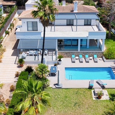 MALLORCA HOME. Realitní specialista na Mallorku. 100% servis v češtině již od roku 2019.